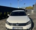 Фольксваген Пассат 2012 в Александрие на Automoto.ua Белый Фольксваген Пассат, объемом двигателя 2 л и пробегом 162 тыс. км за 14400 $, фото 4 на Automoto.ua