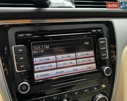 Белый Фольксваген Пассат, объемом двигателя 2.5 л и пробегом 225 тыс. км за 10590 $, фото 16 на Automoto.ua