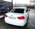 Білий Фольксваген Пассат, об'ємом двигуна 2.5 л та пробігом 172 тис. км за 11900 $, фото 1 на Automoto.ua