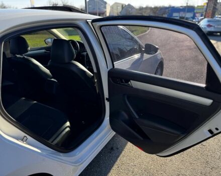 Білий Фольксваген Пассат, об'ємом двигуна 2.5 л та пробігом 173 тис. км за 8200 $, фото 16 на Automoto.ua