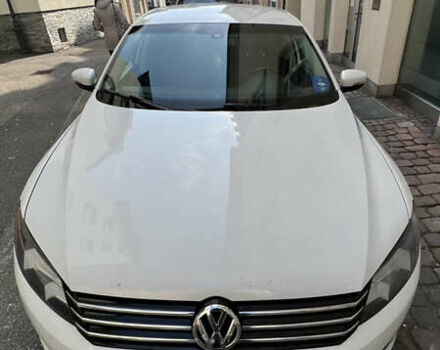 Белый Фольксваген Пассат, объемом двигателя 2.5 л и пробегом 201 тыс. км за 10300 $, фото 15 на Automoto.ua