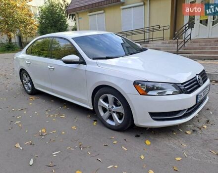 Белый Фольксваген Пассат, объемом двигателя 2.5 л и пробегом 200 тыс. км за 9300 $, фото 5 на Automoto.ua
