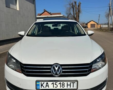 Белый Фольксваген Пассат, объемом двигателя 2.5 л и пробегом 187 тыс. км за 10300 $, фото 6 на Automoto.ua