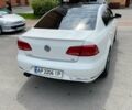 Белый Фольксваген Пассат, объемом двигателя 1.8 л и пробегом 240 тыс. км за 9800 $, фото 2 на Automoto.ua