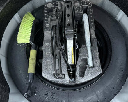 Белый Фольксваген Пассат, объемом двигателя 2 л и пробегом 166 тыс. км за 11700 $, фото 26 на Automoto.ua