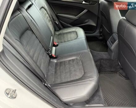 Белый Фольксваген Пассат, объемом двигателя 1.97 л и пробегом 243 тыс. км за 12700 $, фото 19 на Automoto.ua