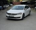 Белый Фольксваген Пассат, объемом двигателя 2.5 л и пробегом 210 тыс. км за 7204 $, фото 1 на Automoto.ua