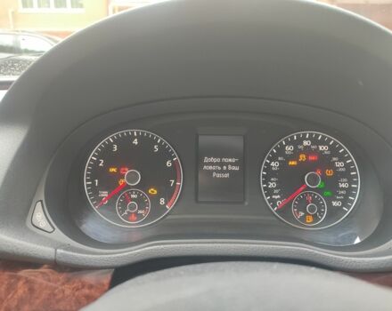 Білий Фольксваген Пассат, об'ємом двигуна 2.5 л та пробігом 214 тис. км за 9200 $, фото 14 на Automoto.ua