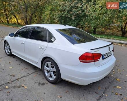 Белый Фольксваген Пассат, объемом двигателя 2.5 л и пробегом 200 тыс. км за 9300 $, фото 1 на Automoto.ua