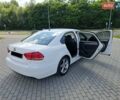 Белый Фольксваген Пассат, объемом двигателя 2.5 л и пробегом 155 тыс. км за 11500 $, фото 10 на Automoto.ua