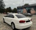 Белый Фольксваген Пассат, объемом двигателя 2 л и пробегом 251 тыс. км за 10200 $, фото 10 на Automoto.ua