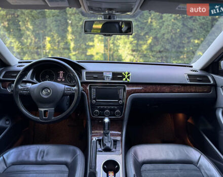 Белый Фольксваген Пассат, объемом двигателя 2 л и пробегом 178 тыс. км за 13000 $, фото 37 на Automoto.ua