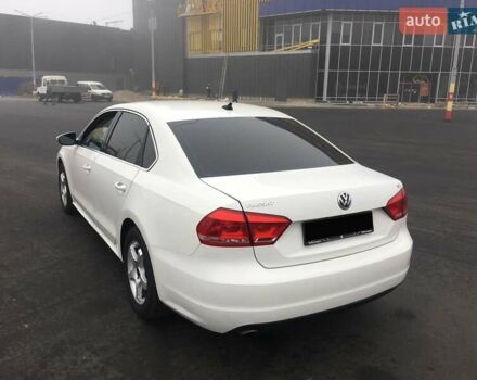 Белый Фольксваген Пассат, объемом двигателя 2.5 л и пробегом 193 тыс. км за 10200 $, фото 3 на Automoto.ua