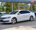 Білий Фольксваген Пассат, об'ємом двигуна 2.5 л та пробігом 204 тис. км за 11600 $, фото 2 на Automoto.ua