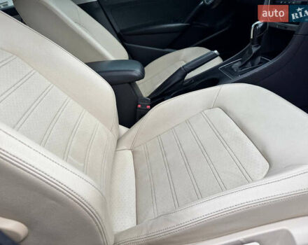 Белый Фольксваген Пассат, объемом двигателя 2.48 л и пробегом 272 тыс. км за 9850 $, фото 22 на Automoto.ua