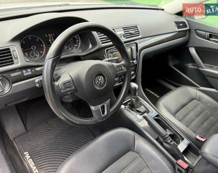 Белый Фольксваген Пассат, объемом двигателя 1.97 л и пробегом 243 тыс. км за 12700 $, фото 14 на Automoto.ua