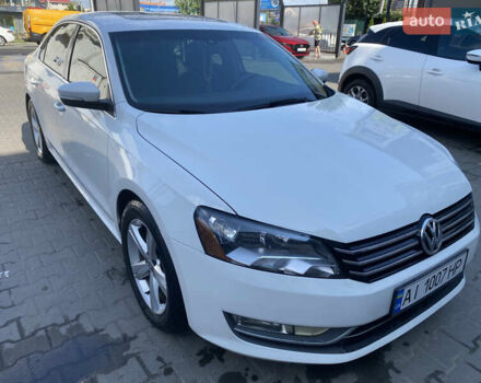 Білий Фольксваген Пассат, об'ємом двигуна 2.48 л та пробігом 220 тис. км за 10700 $, фото 1 на Automoto.ua