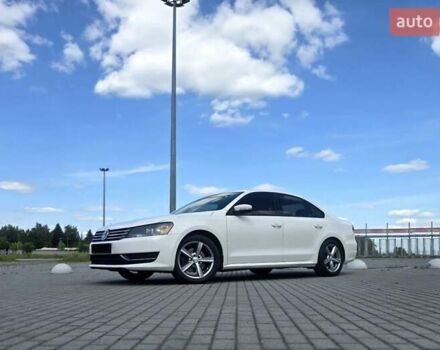 Белый Фольксваген Пассат, объемом двигателя 2.5 л и пробегом 155 тыс. км за 11500 $, фото 22 на Automoto.ua