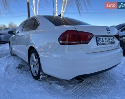 Білий Фольксваген Пассат, об'ємом двигуна 2.5 л та пробігом 249 тис. км за 9500 $, фото 5 на Automoto.ua