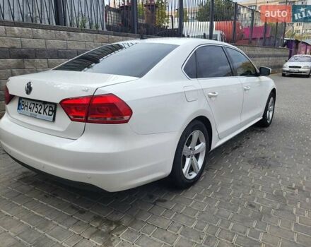 Белый Фольксваген Пассат, объемом двигателя 2.48 л и пробегом 173 тыс. км за 12300 $, фото 8 на Automoto.ua