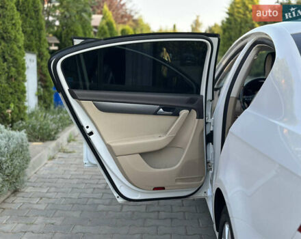 Білий Фольксваген Пассат, об'ємом двигуна 1.97 л та пробігом 190 тис. км за 12200 $, фото 22 на Automoto.ua