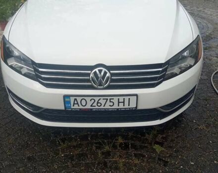 Білий Фольксваген Пассат, об'ємом двигуна 2.5 л та пробігом 172 тис. км за 11900 $, фото 3 на Automoto.ua