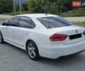 Белый Фольксваген Пассат, объемом двигателя 2.5 л и пробегом 155 тыс. км за 11500 $, фото 6 на Automoto.ua