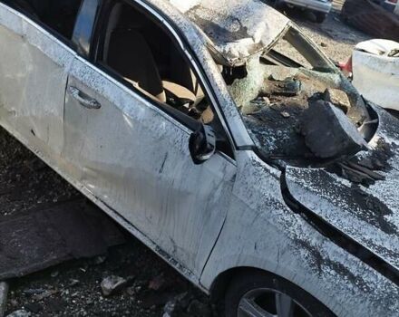 Білий Фольксваген Пассат, об'ємом двигуна 2.5 л та пробігом 280 тис. км за 3000 $, фото 1 на Automoto.ua