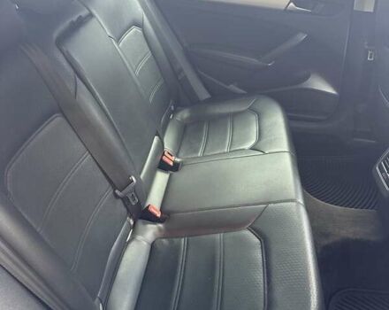 Белый Фольксваген Пассат, объемом двигателя 2.5 л и пробегом 270 тыс. км за 8799 $, фото 18 на Automoto.ua