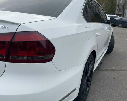 Белый Фольксваген Пассат, объемом двигателя 3.6 л и пробегом 205 тыс. км за 11800 $, фото 6 на Automoto.ua