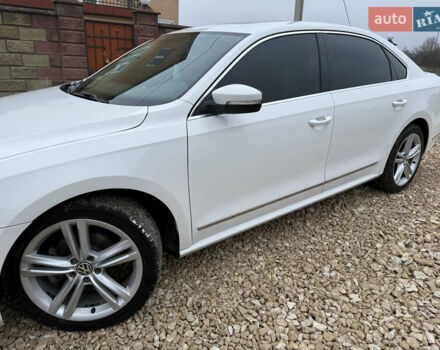 Белый Фольксваген Пассат, объемом двигателя 2 л и пробегом 166 тыс. км за 11700 $, фото 14 на Automoto.ua