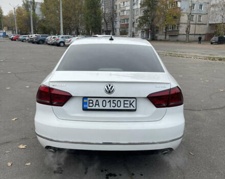 Белый Фольксваген Пассат, объемом двигателя 3.6 л и пробегом 205 тыс. км за 11800 $, фото 7 на Automoto.ua