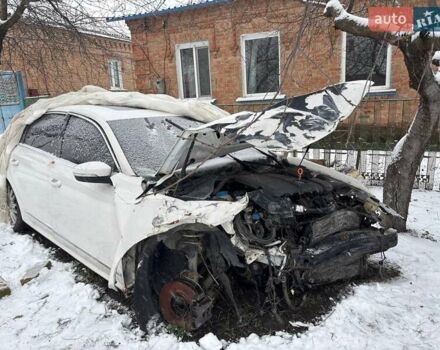 Белый Фольксваген Пассат, объемом двигателя 2.5 л и пробегом 289 тыс. км за 3500 $, фото 3 на Automoto.ua