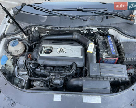 Белый Фольксваген Пассат, объемом двигателя 1.98 л и пробегом 246 тыс. км за 9800 $, фото 5 на Automoto.ua