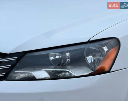 Белый Фольксваген Пассат, объемом двигателя 2.48 л и пробегом 272 тыс. км за 9850 $, фото 9 на Automoto.ua