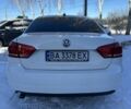 Білий Фольксваген Пассат, об'ємом двигуна 2.5 л та пробігом 249 тис. км за 9500 $, фото 3 на Automoto.ua