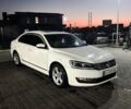 Белый Фольксваген Пассат, объемом двигателя 2.48 л и пробегом 260 тыс. км за 9500 $, фото 1 на Automoto.ua