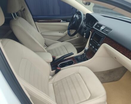 Белый Фольксваген Пассат, объемом двигателя 2.5 л и пробегом 214 тыс. км за 9100 $, фото 18 на Automoto.ua