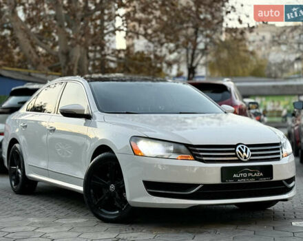 Белый Фольксваген Пассат, объемом двигателя 2.48 л и пробегом 125 тыс. км за 9900 $, фото 15 на Automoto.ua