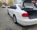 Белый Фольксваген Пассат, объемом двигателя 2.48 л и пробегом 173 тыс. км за 12300 $, фото 17 на Automoto.ua