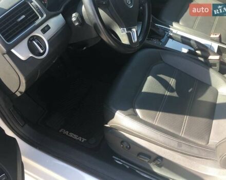 Белый Фольксваген Пассат, объемом двигателя 2.5 л и пробегом 193 тыс. км за 10200 $, фото 8 на Automoto.ua