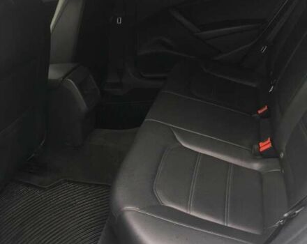 Белый Фольксваген Пассат, объемом двигателя 2.5 л и пробегом 193 тыс. км за 10200 $, фото 10 на Automoto.ua