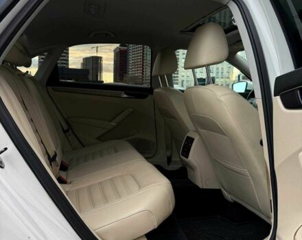 Фольксваген Пассат 2012 в Киеве на Automoto.ua Белый Фольксваген Пассат, объемом двигателя 3.6 л и пробегом 137 тыс. км за 10900 $, фото 20 на Automoto.ua