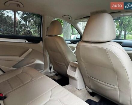 Белый Фольксваген Пассат, объемом двигателя 2.5 л и пробегом 225 тыс. км за 10590 $, фото 24 на Automoto.ua