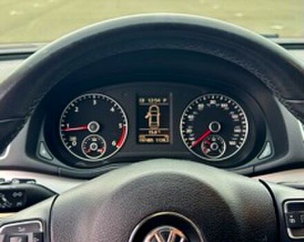 Белый Фольксваген Пассат, объемом двигателя 2 л и пробегом 196 тыс. км за 10300 $, фото 5 на Automoto.ua