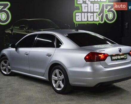 Белый Фольксваген Пассат, объемом двигателя 2.5 л и пробегом 195 тыс. км за 10800 $, фото 5 на Automoto.ua