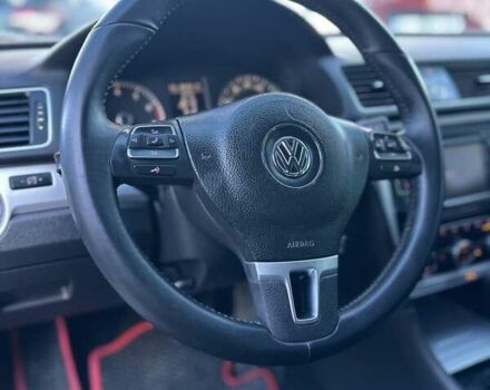 Білий Фольксваген Пассат, об'ємом двигуна 2.5 л та пробігом 249 тис. км за 9500 $, фото 10 на Automoto.ua