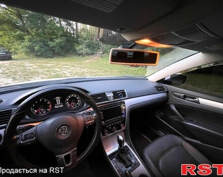 Белый Фольксваген Пассат, объемом двигателя 2.5 л и пробегом 191 тыс. км за 10200 $, фото 8 на Automoto.ua