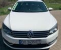 Білий Фольксваген Пассат, об'ємом двигуна 2 л та пробігом 239 тис. км за 10400 $, фото 17 на Automoto.ua