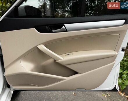 Белый Фольксваген Пассат, объемом двигателя 2.5 л и пробегом 225 тыс. км за 10590 $, фото 25 на Automoto.ua